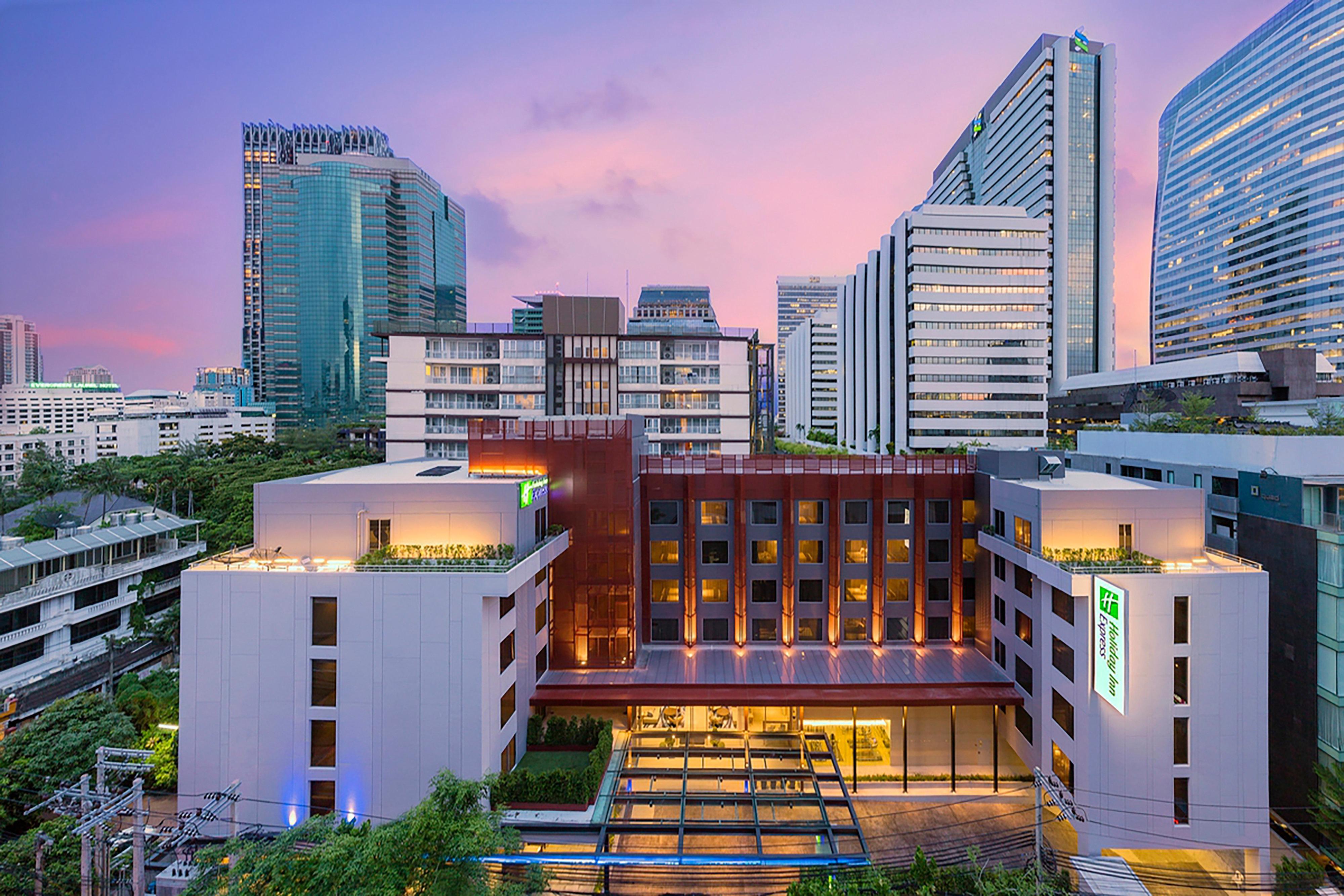 Holiday Inn Express Bangkok Sathorn By Ihg Экстерьер фото
