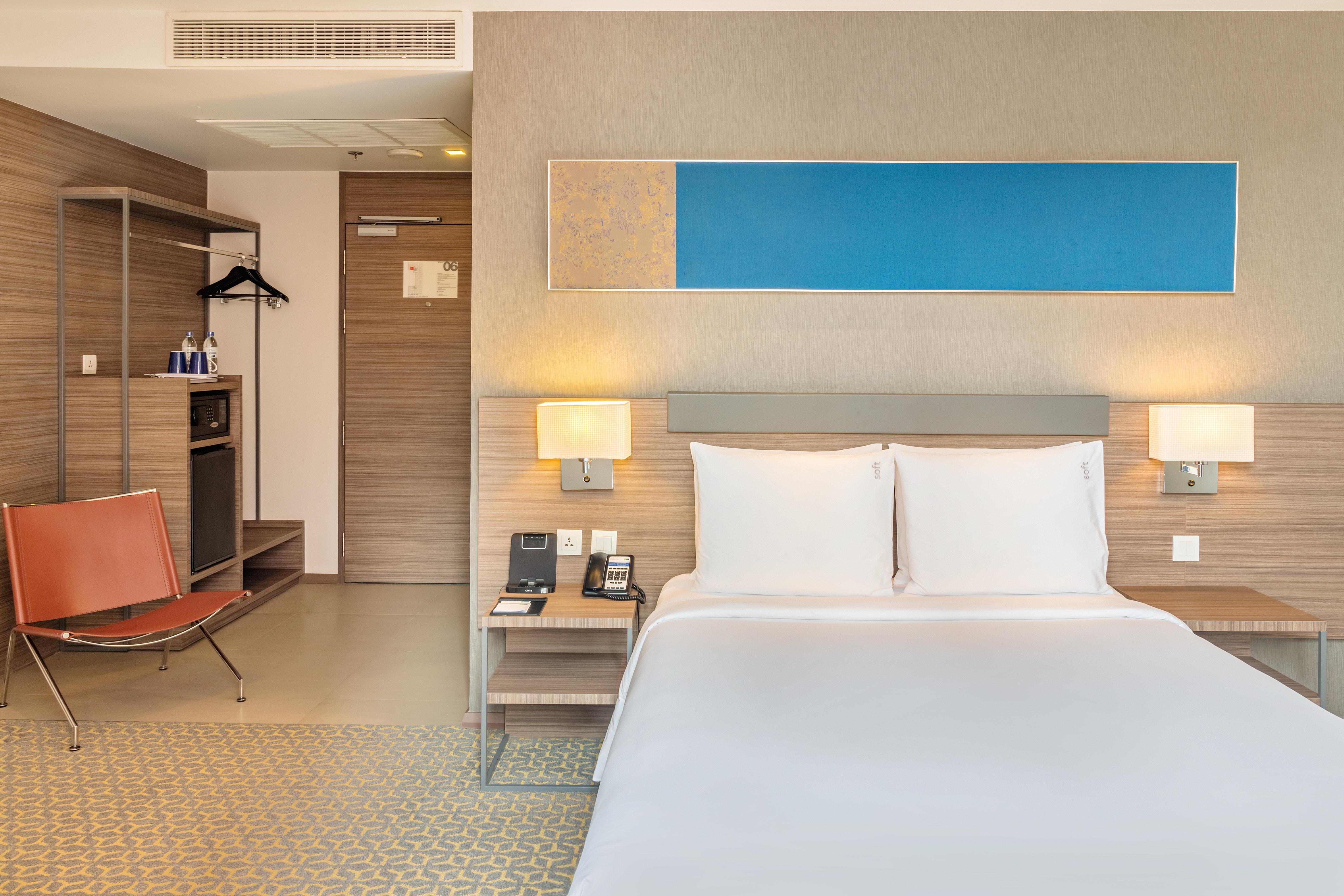 Holiday Inn Express Bangkok Sathorn By Ihg Экстерьер фото