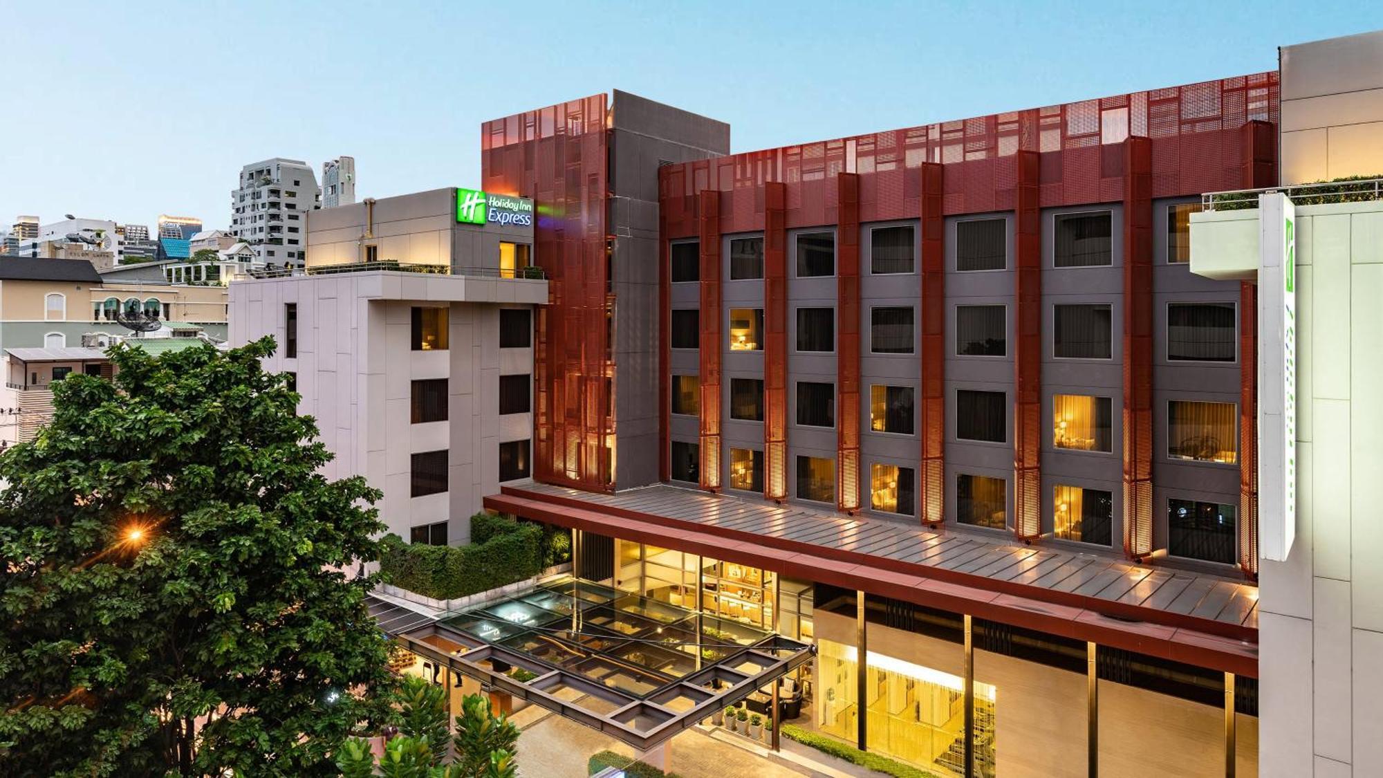 Holiday Inn Express Bangkok Sathorn By Ihg Экстерьер фото