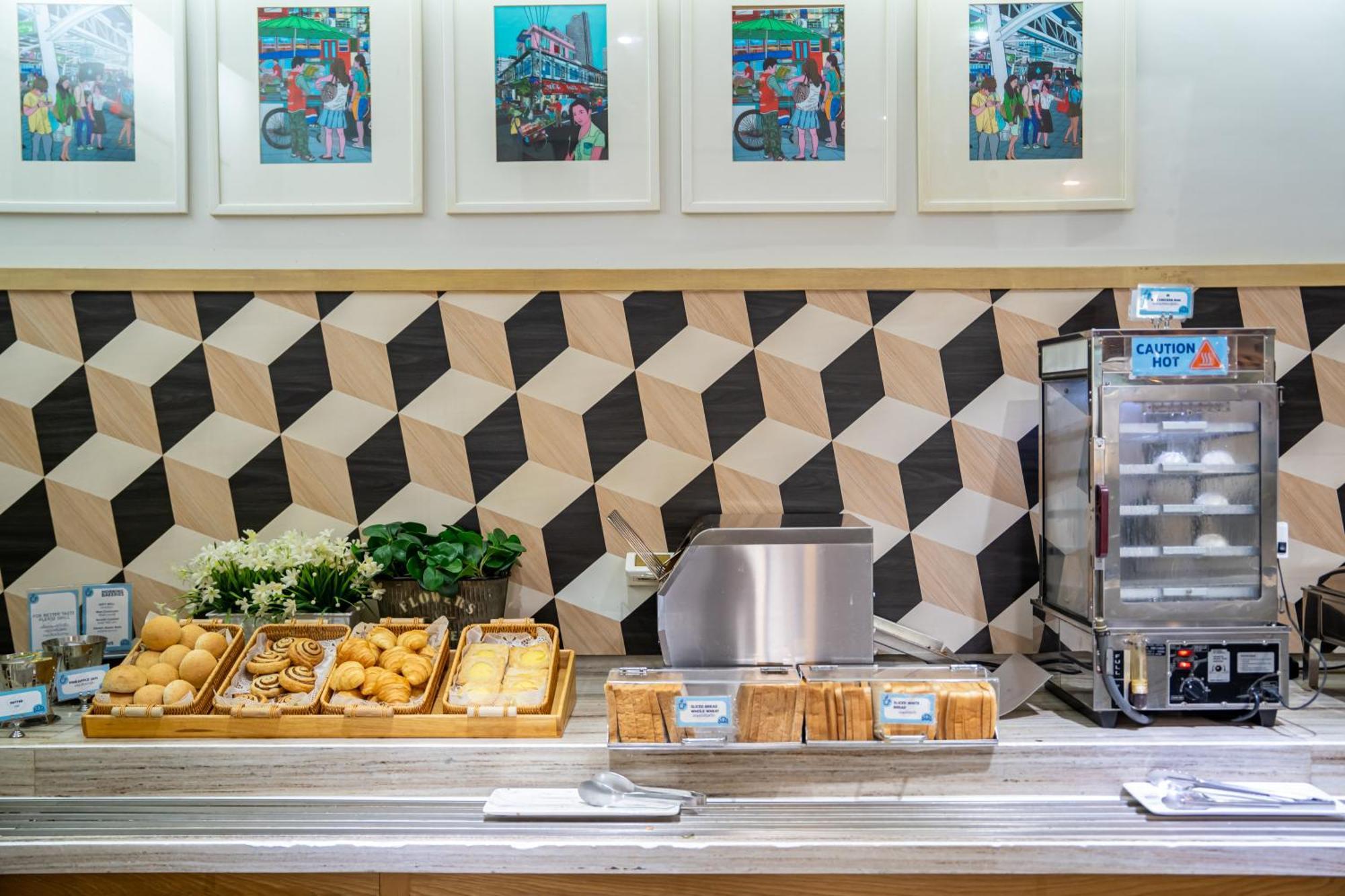 Holiday Inn Express Bangkok Sathorn By Ihg Экстерьер фото